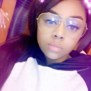 Meet your Posher, Keke